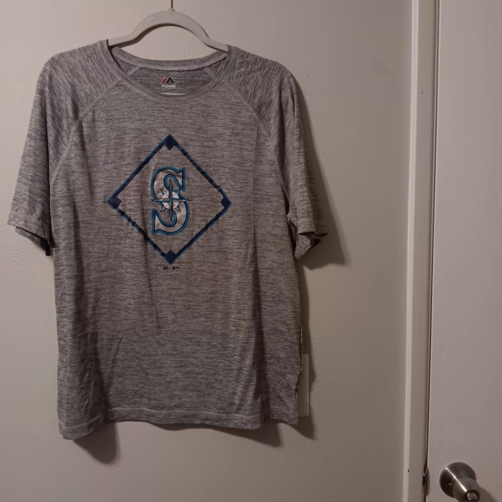 Majestic Men's Heather Gray Seattle Mariners Short-Sleeve Logo Tee - Picture 11 of 11